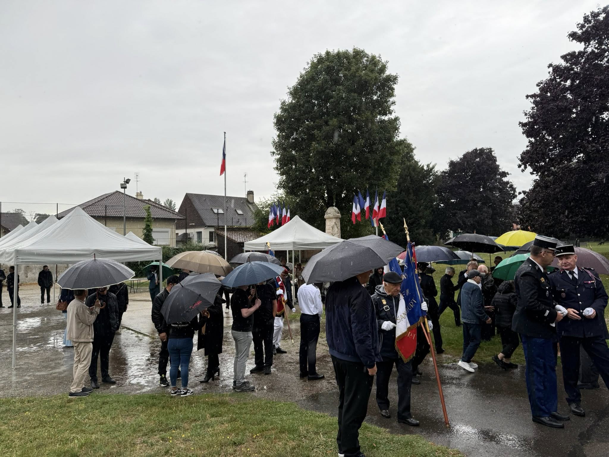 Hommage Républicain aux Victimes des Crimes Racistes et Antisémites