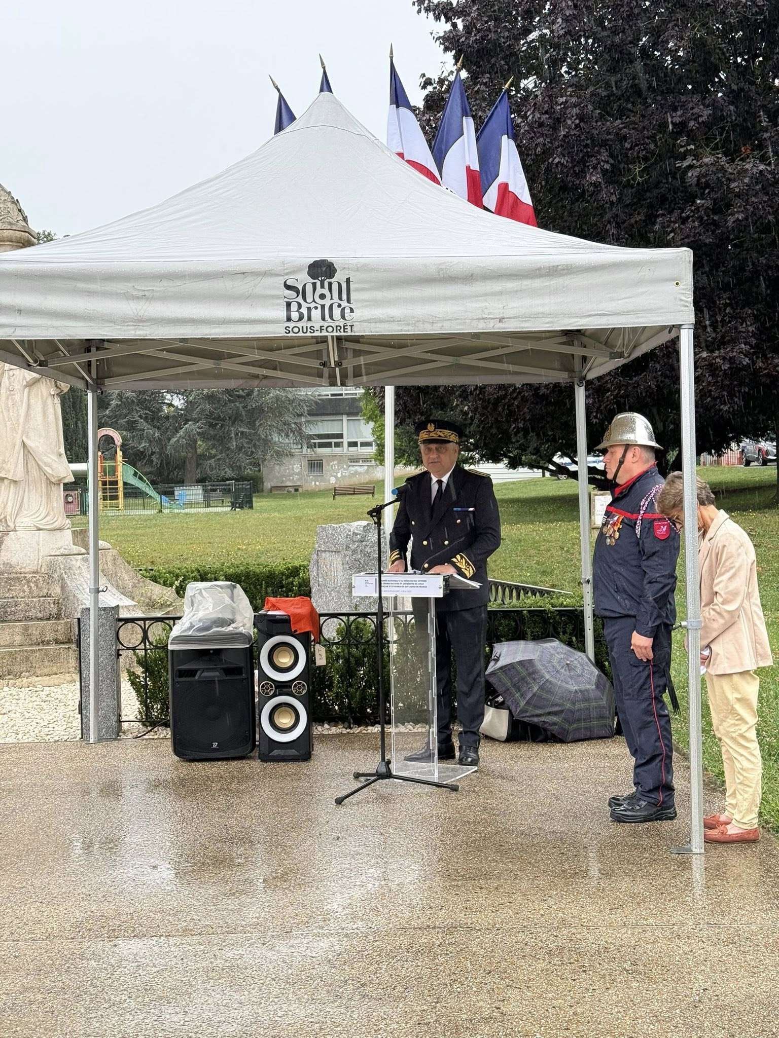 Hommage Républicain aux Victimes des Crimes Racistes et Antisémites